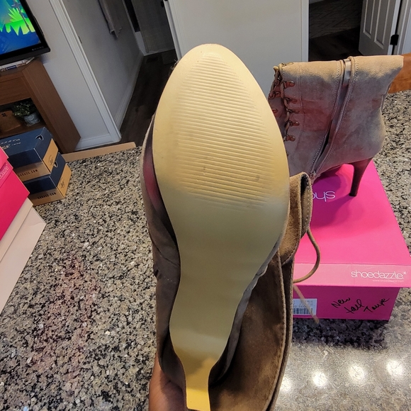 *SOLD* Lace Up Taupe Boots - Picture 3 of 4